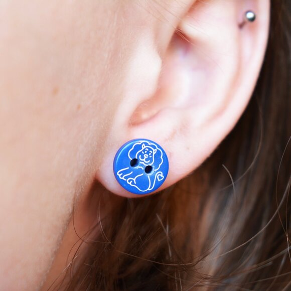 Blue Lion Button Stud Earrings - Picture 4 of 5